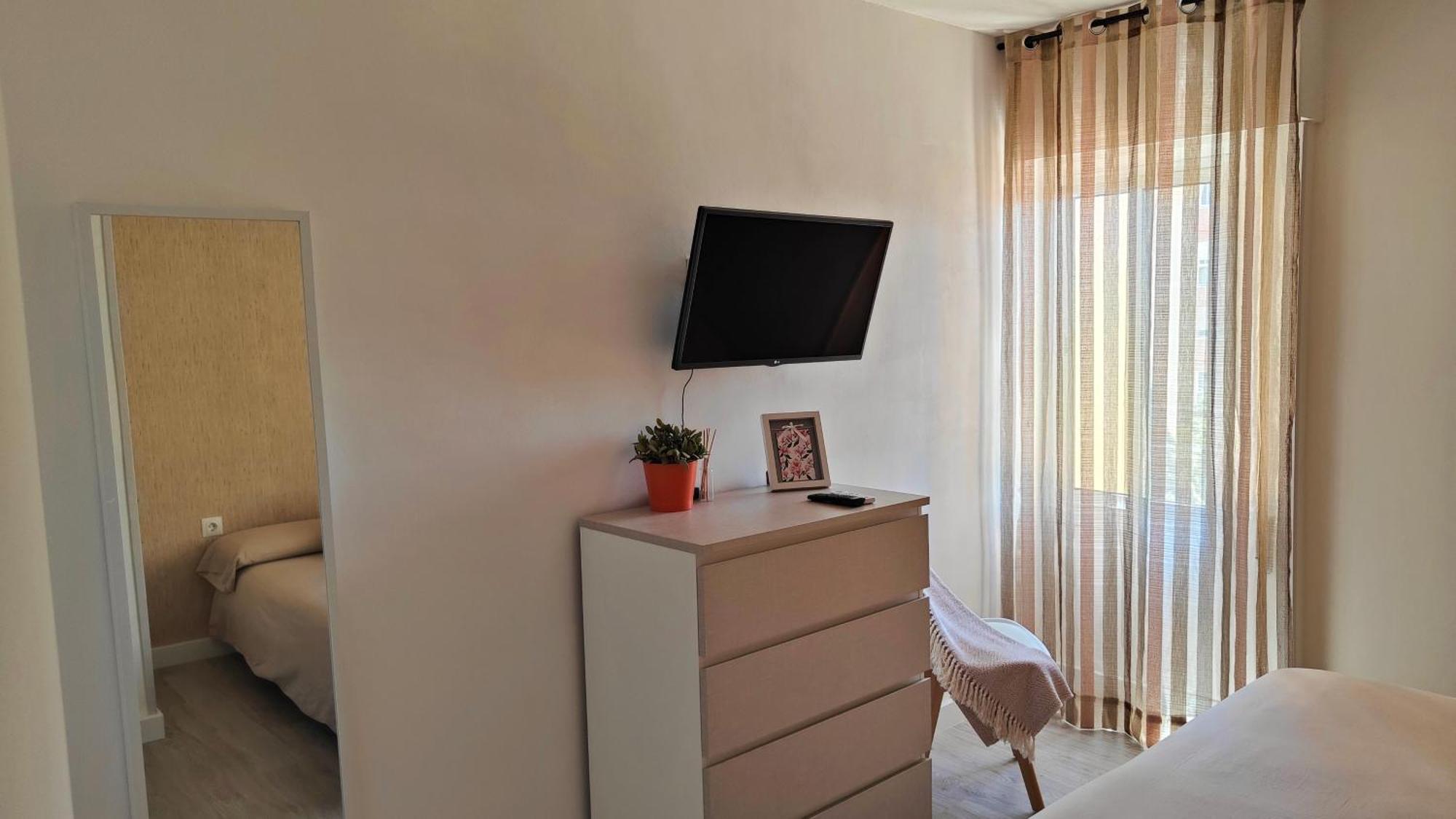 Terraza De Iris Apartment เบนัลมาเดนา ภายนอก รูปภาพ