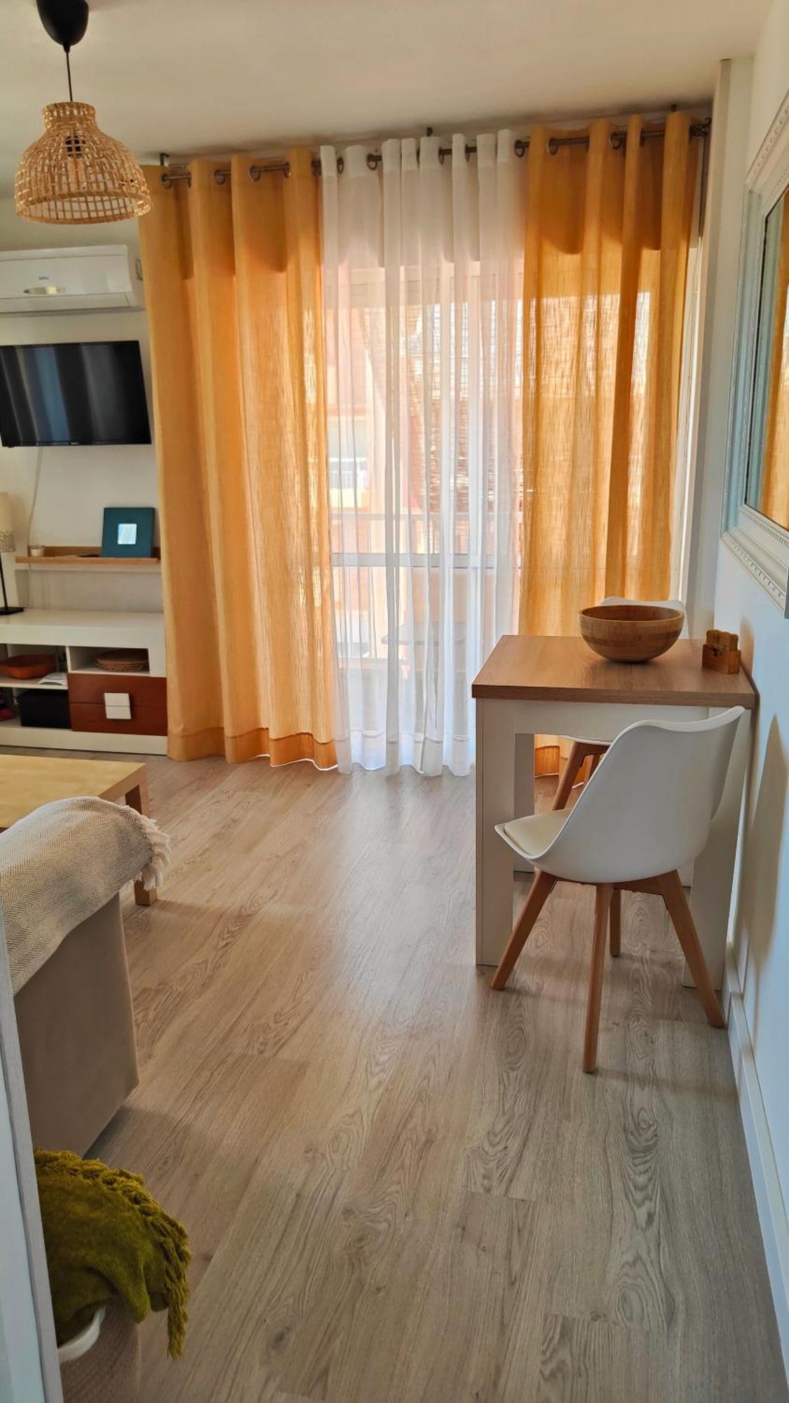 Terraza De Iris Apartment เบนัลมาเดนา ภายนอก รูปภาพ